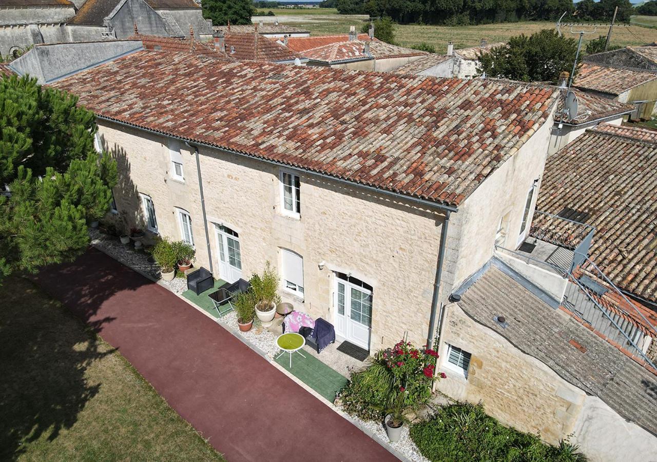 Jardin D'Arcy - Chambres D'Hotes Avec Piscine Et Spa Bois Luaran gambar