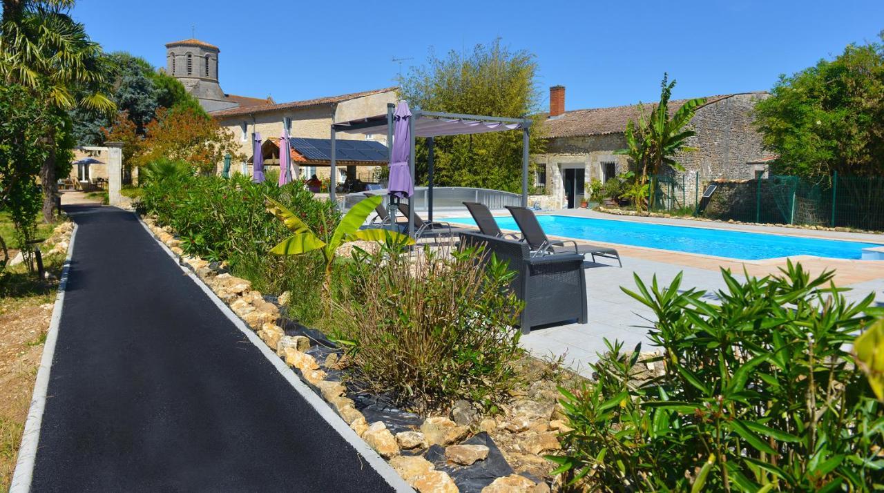 Jardin D'Arcy - Chambres D'Hotes Avec Piscine Et Spa Bois Luaran gambar